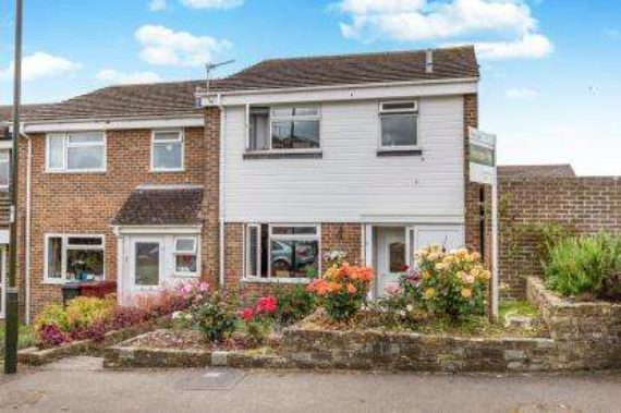 3 Bedroom End of Ter...
